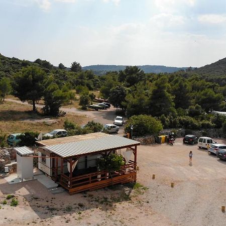 Mobile Home Tomic ทิสโน ภายนอก รูปภาพ