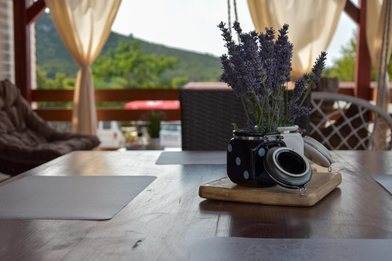 Mobile Home Tomic ทิสโน ภายนอก รูปภาพ