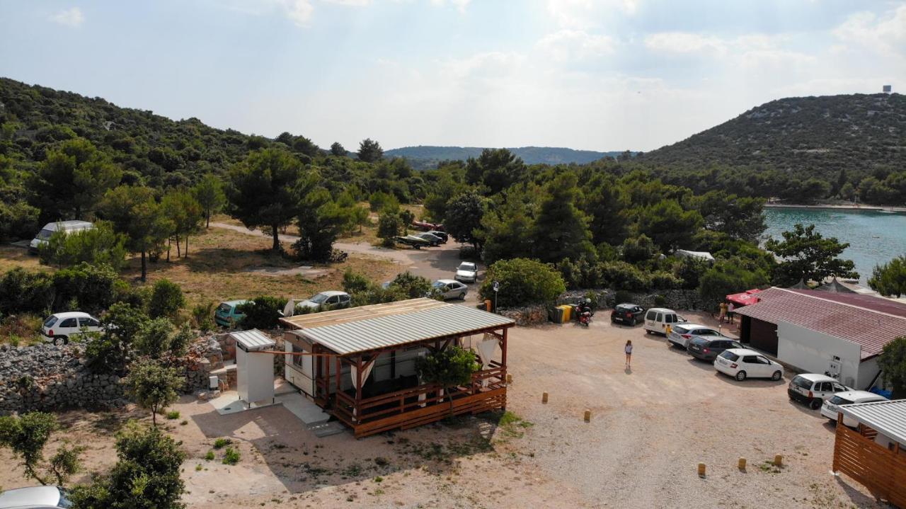Mobile Home Tomic ทิสโน ภายนอก รูปภาพ